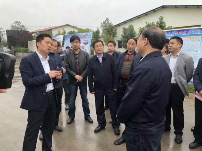 陕西省委常委、统战部部长姜锋赴潼关调研脱贫攻坚工作