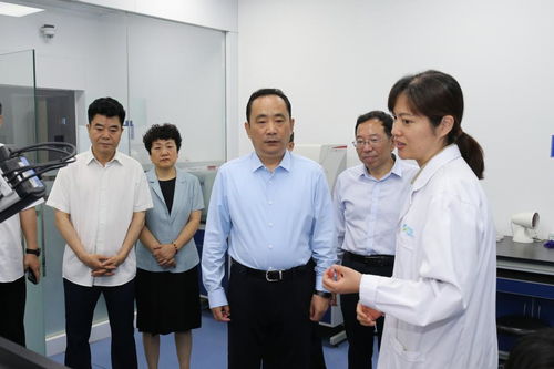 省委常委 省委统战部部长李明远来我校讲主题教育专题党课