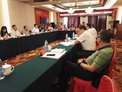 千里家访路 浓浓西大情: 统战部、学工部组织相关院系暑期前到部分新疆少数民族学生家庭家访