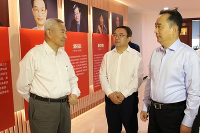 邵鸿出席九三学社西北五省(区)“深化主题教育 加强自身建设”研讨会 陕西省统一战线